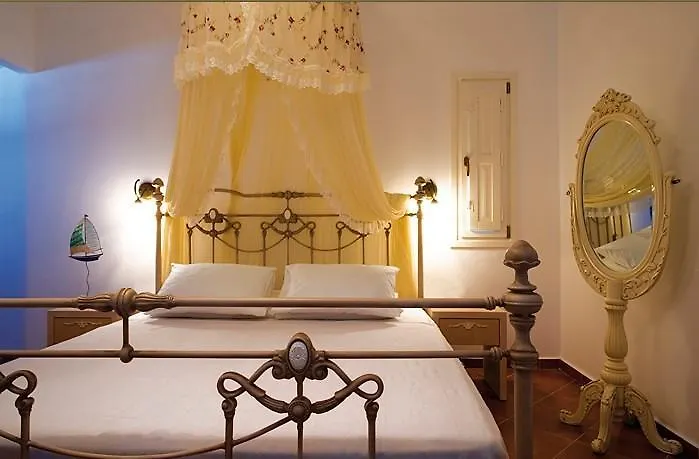 Pegados * Φολέγανδρος