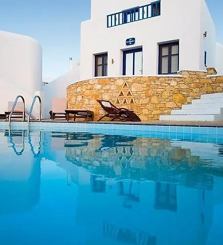 Pegados Βίλα Φολέγανδρος